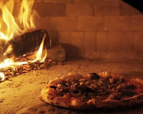 ナポリピッツァパーラー